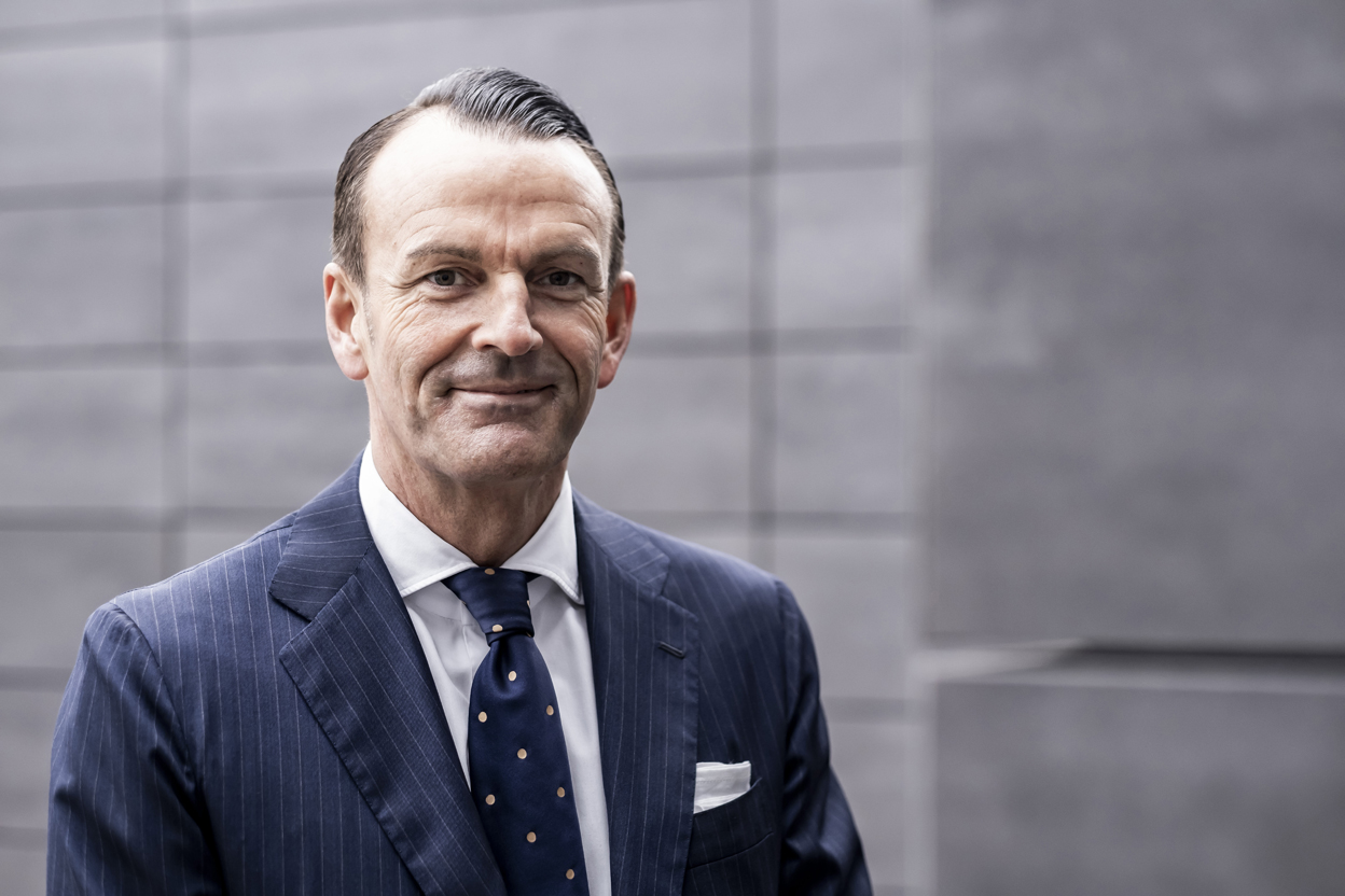 Dr. Hendrik Schöler